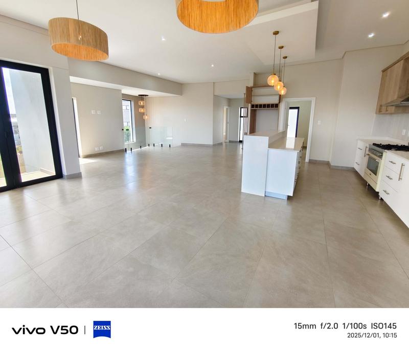 3 Bedroom Property for Sale in Hartenbos Heuwels Western Cape